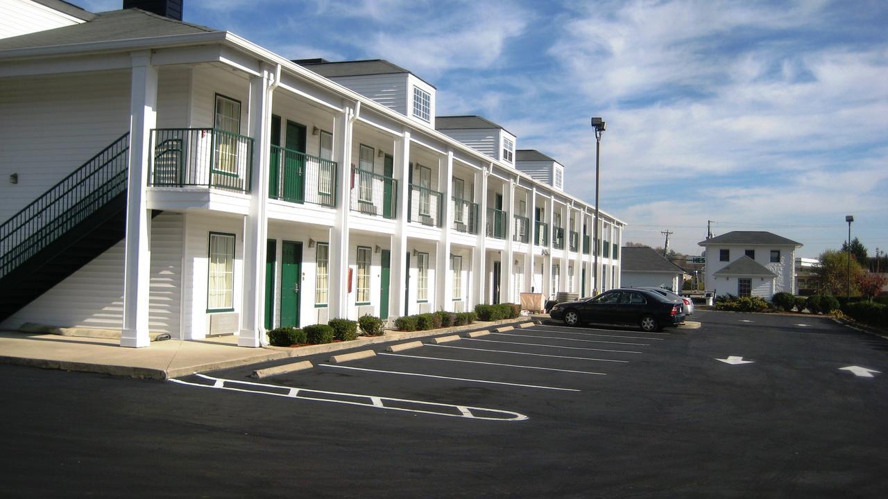 American Motel - Lenoir Exterior photo